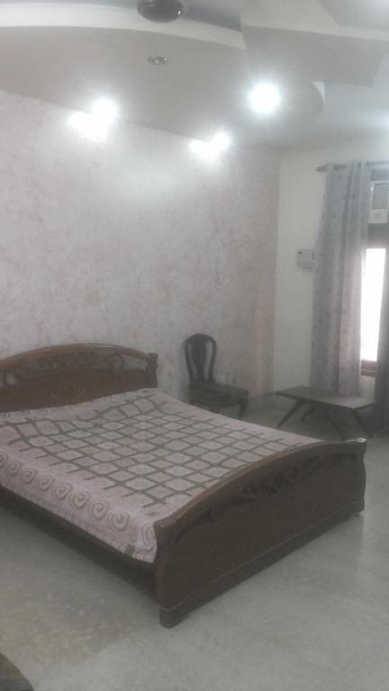 Heritage Inn Ghaziabad Ruang foto