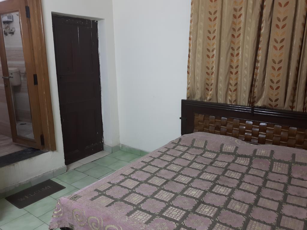 Heritage Inn Ghaziabad Bagian luar foto